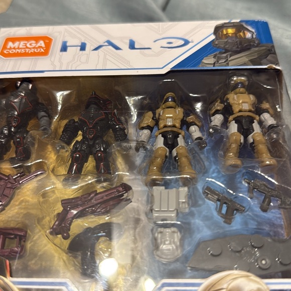 halo mega construx - Picture 3 of 3